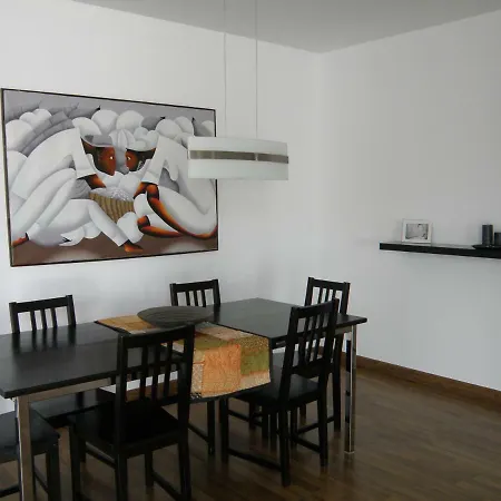 Casa Norah - Moderna, Tranquila, Con Piscina Y Wifi Сasa de vacaciones