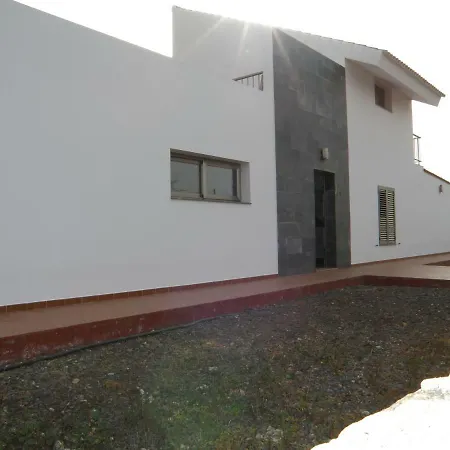 Casa Norah - Moderna, Tranquila, Con Piscina Y Wifi La Oliva